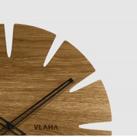 Velké dubové hodiny VLAHA ORIGINAL vyrobené v Čechách s černými ručkami