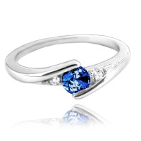 MINET Elegantní stříbrný prsten s tmavě modrým zirkonem vel. 53