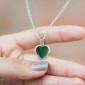 MINET Stříbrný náhrdelník srdíčko se zeleným malachitem
