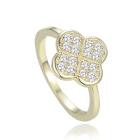 MINET Pozlacený stříbrný prsten čtyřlístek s bílými zirkony vel. 56